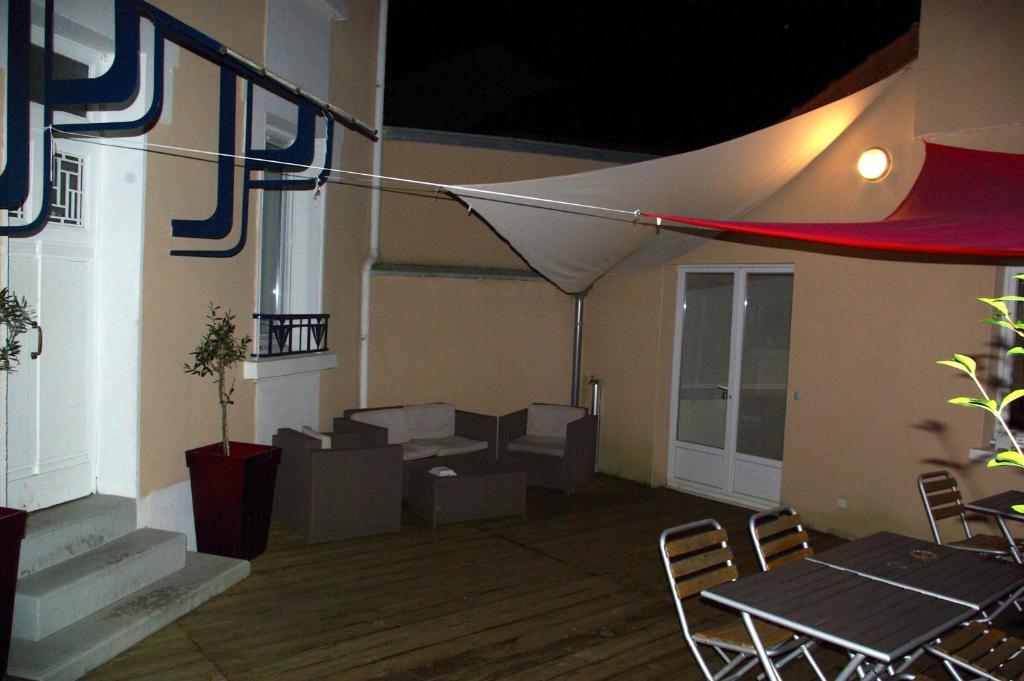 Hotel Akena Hf Limoges Exteriör bild