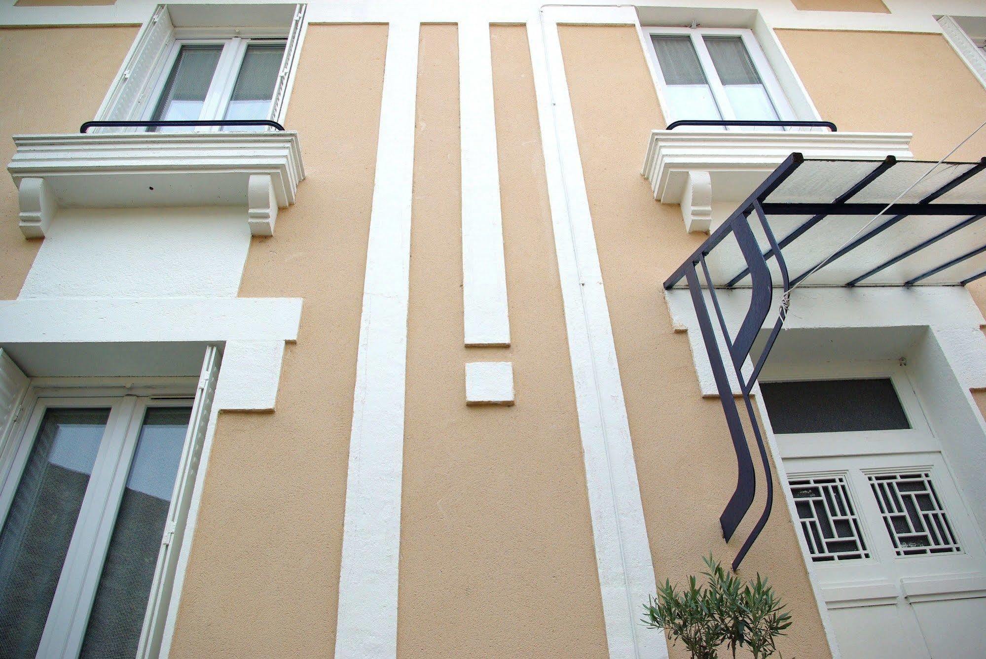 Hotel Akena Hf Limoges Exteriör bild