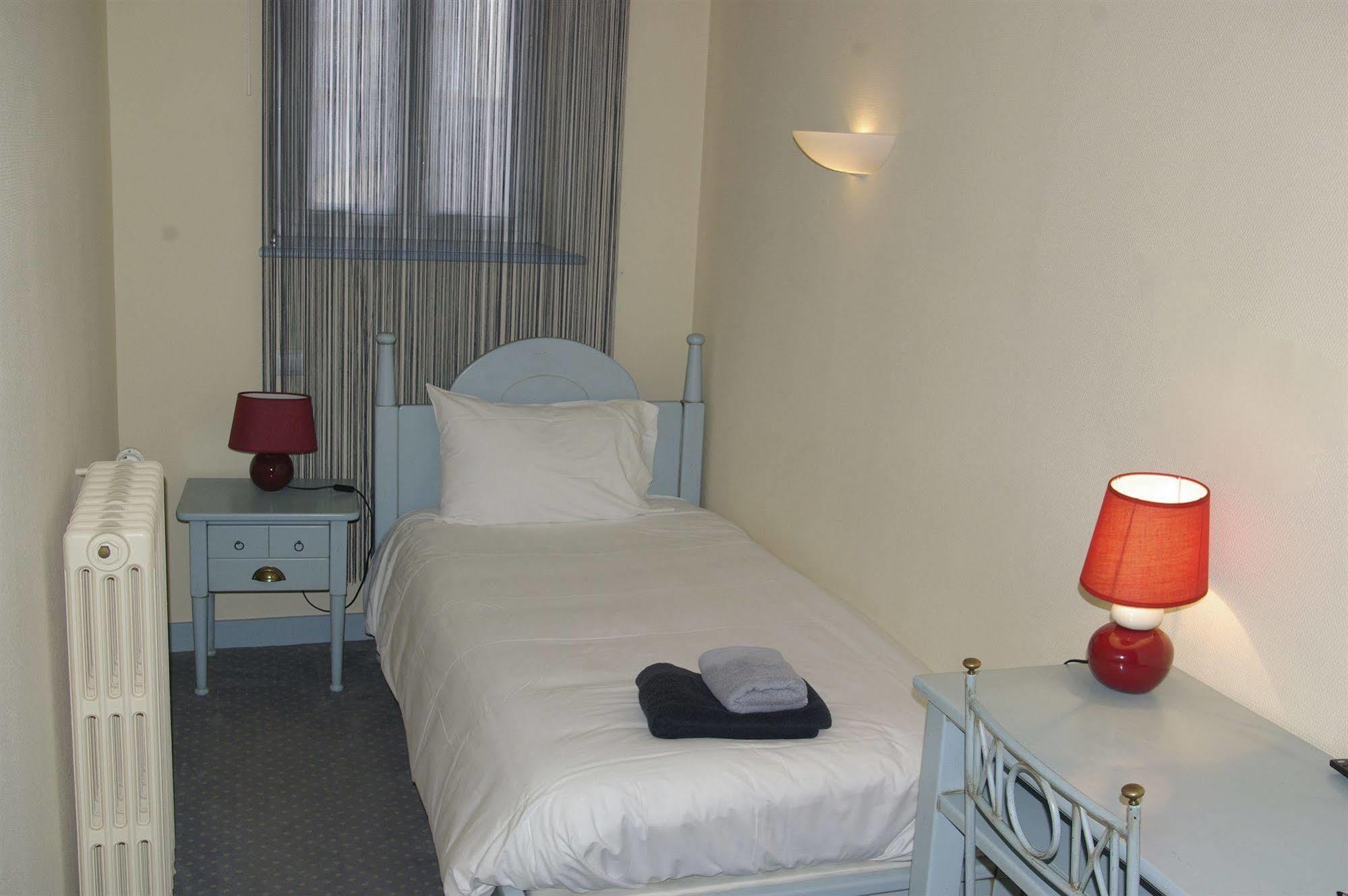 Hotel Akena Hf Limoges Exteriör bild